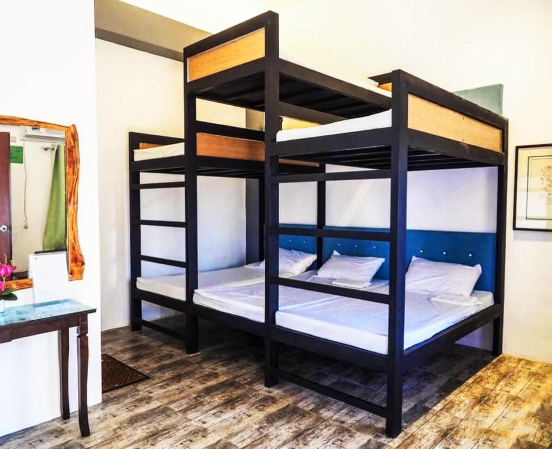 Floating Sanctuary Resort Powered By Cocotel Bulacan Bagian luar foto
